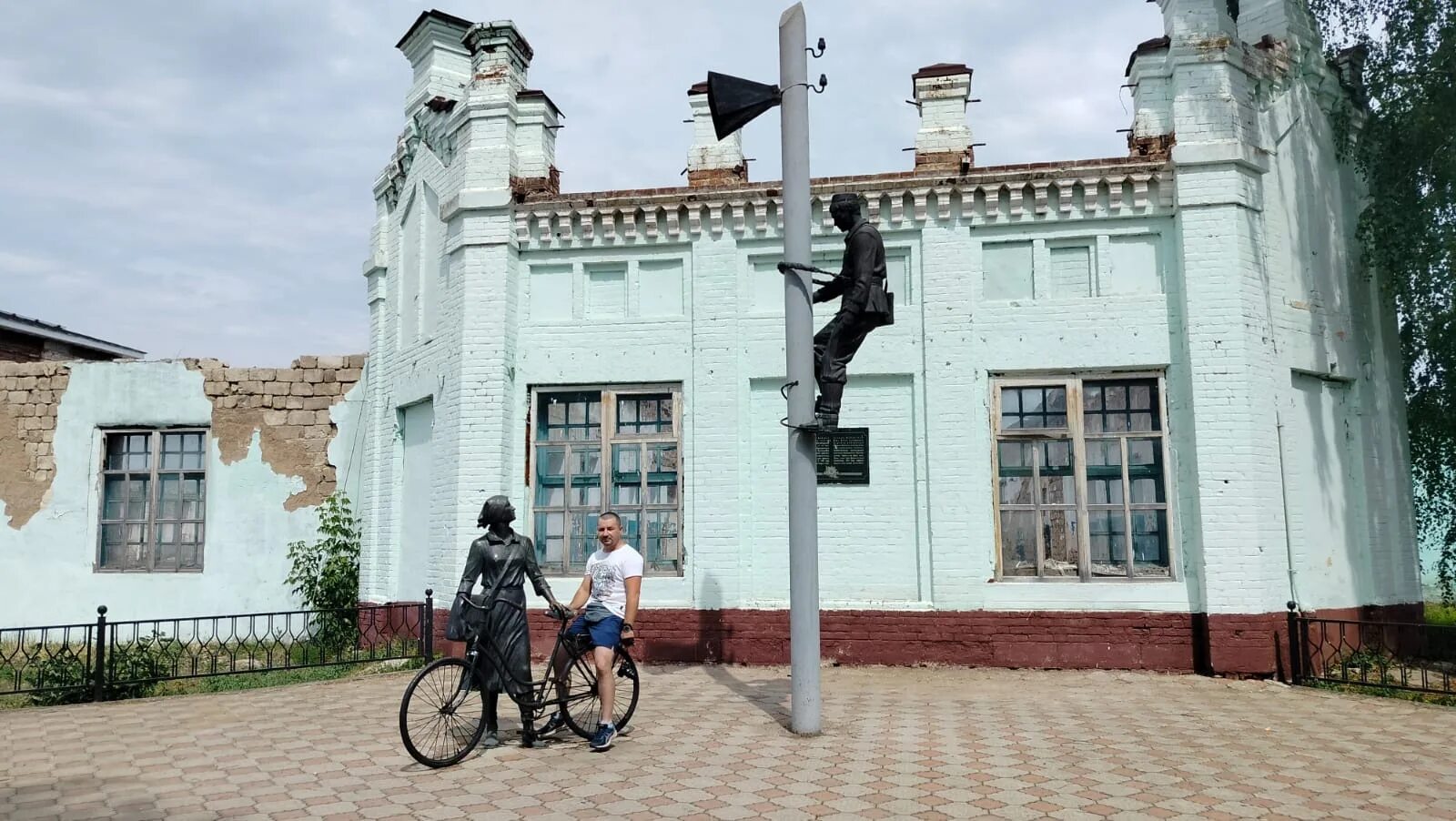 Альбатрос елабуга. Спасская ярмарка в елабуге. Елабуга 2023. Спасская ярмарка 2023. Елабуга население.