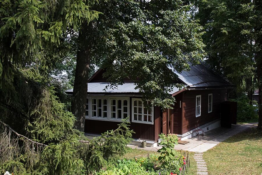 The house-museum of the writer Mikhail Prishvin in the Moscow region Dunino. 202