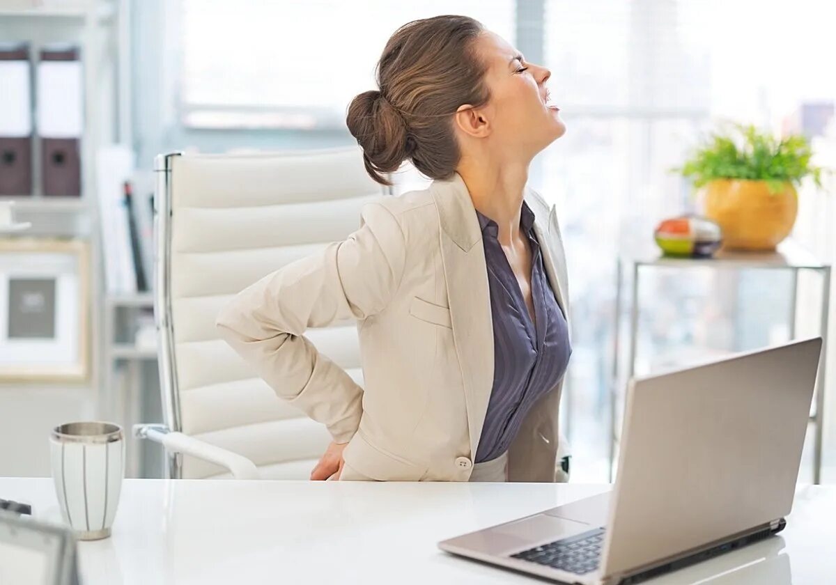 Pain ill ache. Тугоподвижность суставов. Малоподвижный образ жизни за компьютером. Болит спина. Офисные болезни.