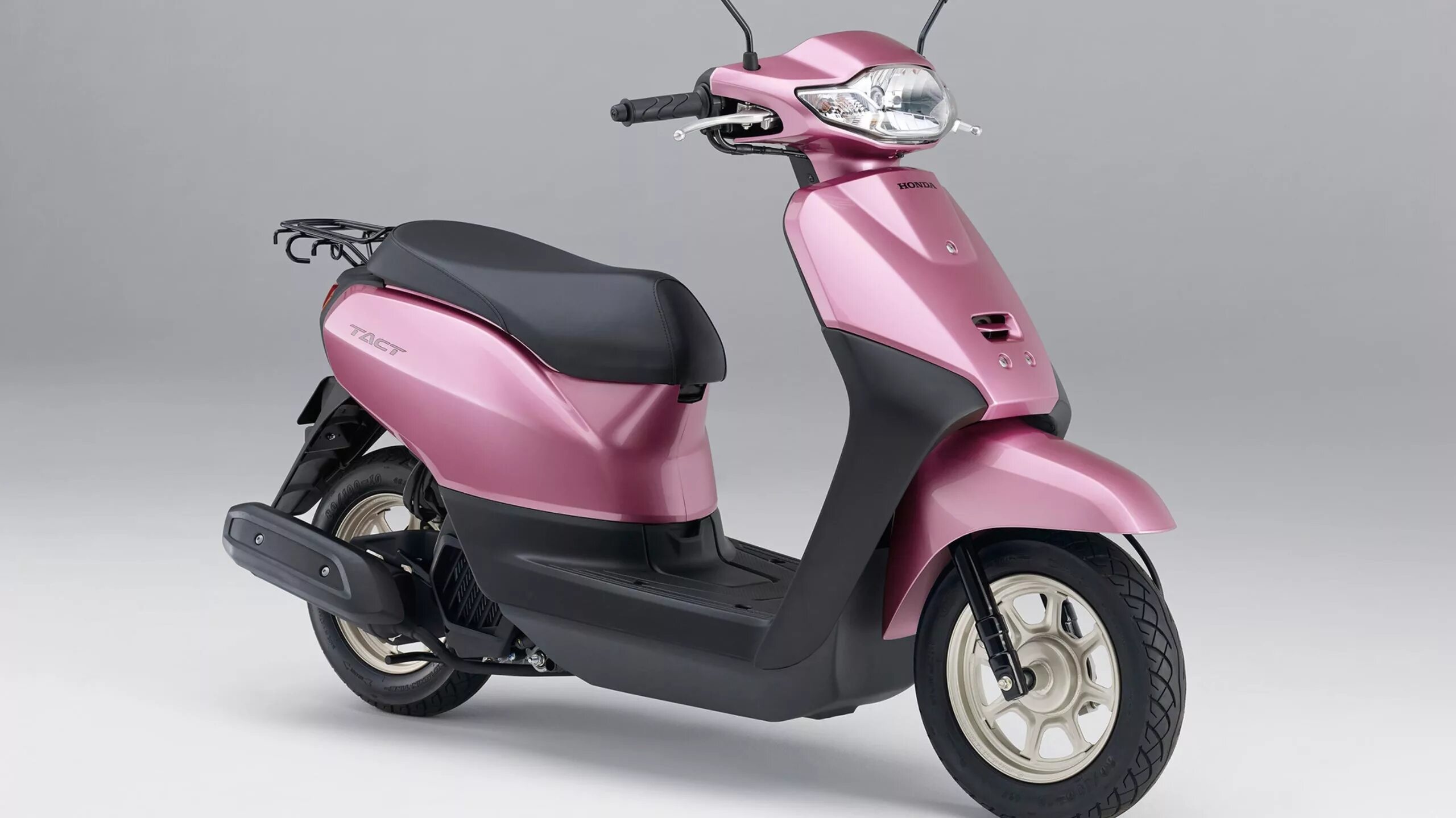 Honda 50cc Scooter. Хонда такт 50. Yamaha Scooter 50. Honda 50 cc Motor. Скутер хонда москва