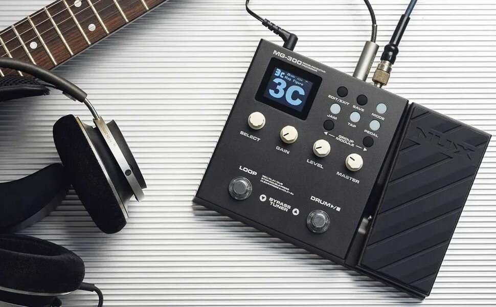 Гитарный процессор nux mg 300. Nux mg-300. nux-gp300. nux mg 300footswitch. nux mg 300 наушники.