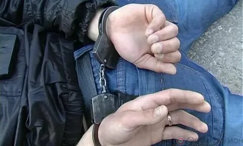 Бандит требующий денег