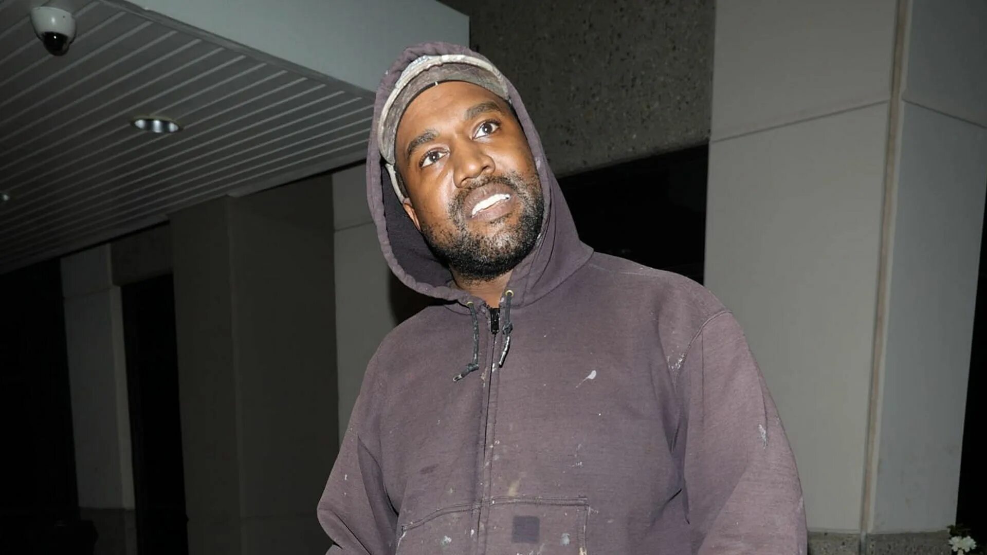 Канье уэст 2023. Канье уэст white lives matter. Кант вест. Kanye west без бороды. Канье.