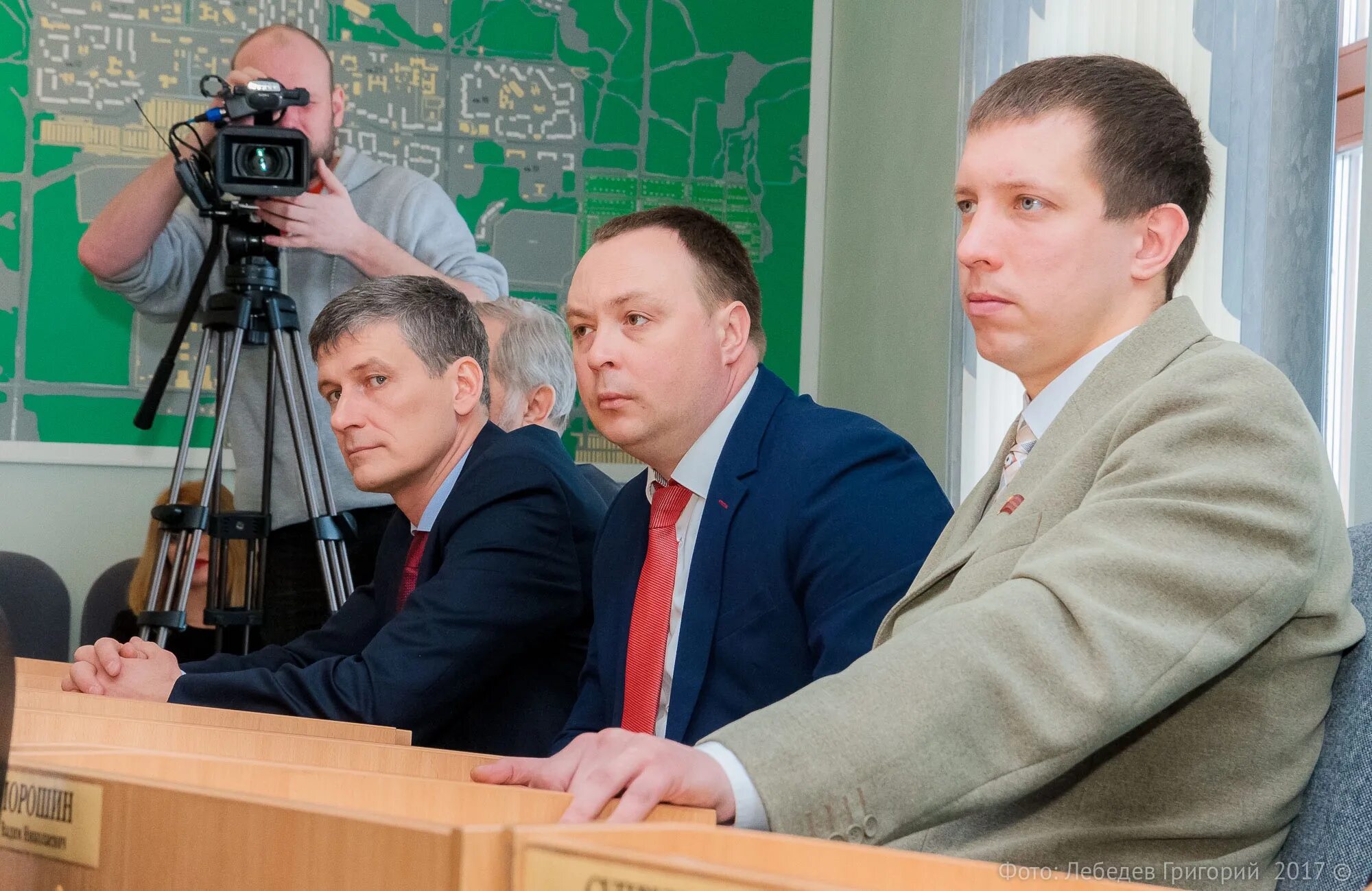 депутаты снежинского городского округа. депутат снежинска. собрание депутатов снежинск. депутаты снежинск. глава снежинска игорь сапрыкин.