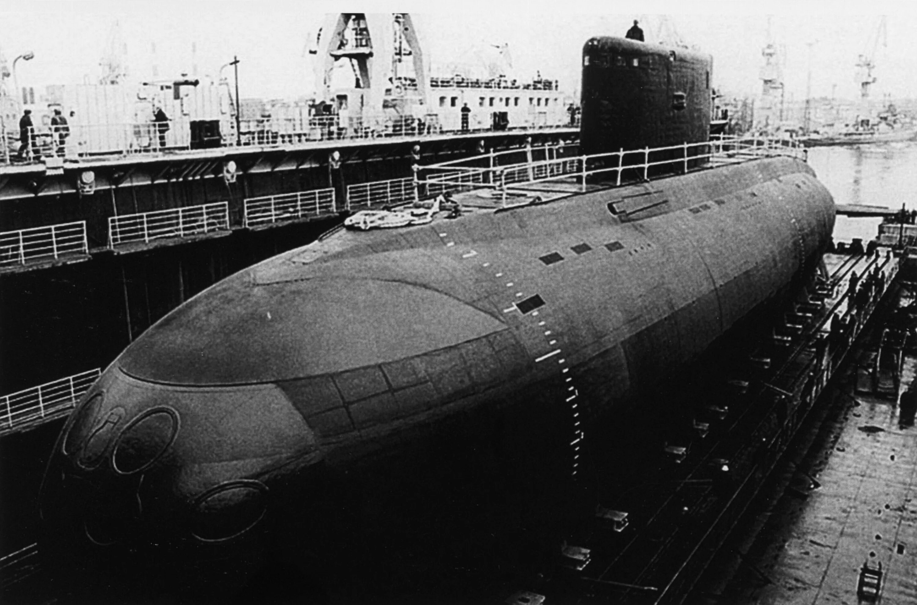 Комсомолец подводная лодка фото. Подлодка комсомолец. К-278 атомная подводная лодка. К-278 атомная подводная лодка. Ярославский комсомолец подводная лодка.