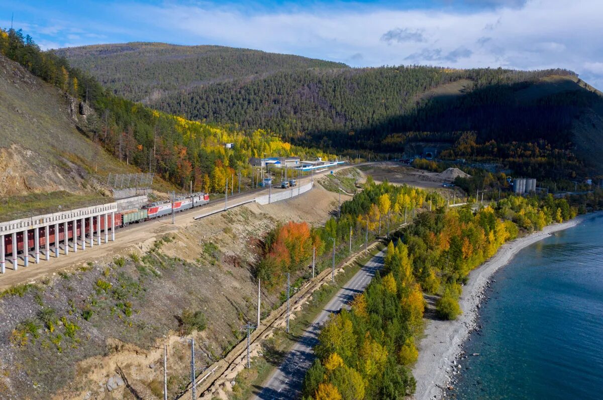 Байкало-Амурская магистраль Северобайкальск. БАМ Байкало Амурская магистраль. Северобайкальск БАМ железная дорога. Байкальский тоннель Северобайкальск.