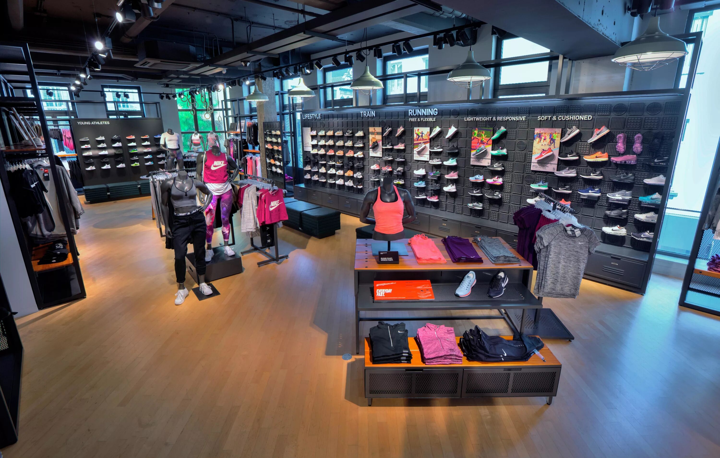 Running store