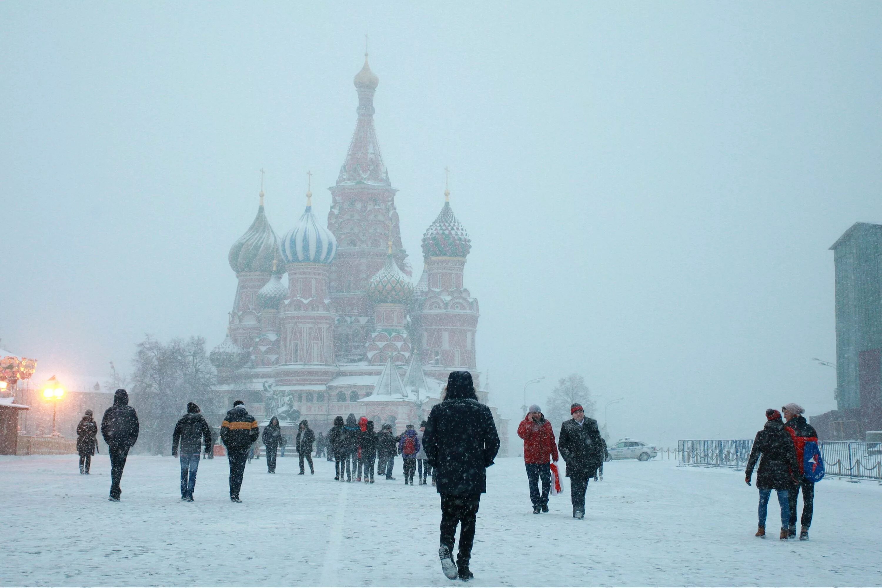 Сильный мороз в москве