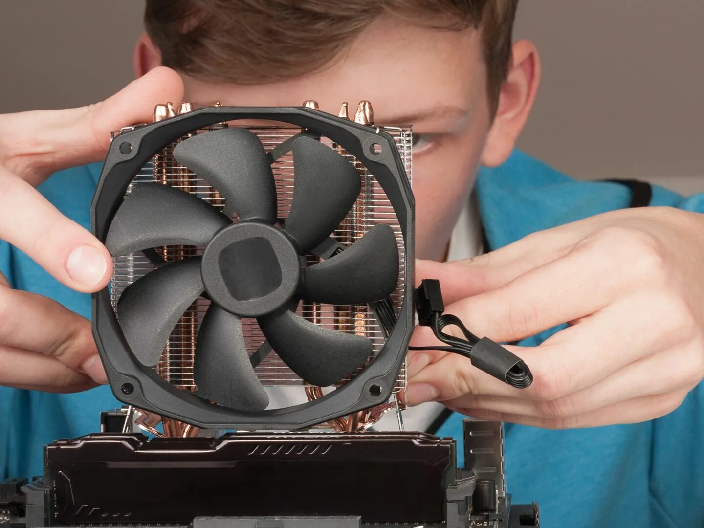 Q fan. Вентилятор для ПК. CPU Fan. CPU Fan в ноутбуке.