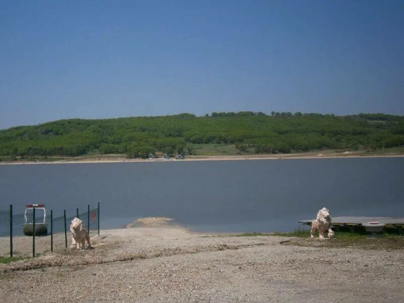 Кугуки водохранилище Приморский край. Водохранилище Кугуки Уссурийск. Озеро Кугуки в Уссурийске. Пуциловское водохранилище Приморский край. Приморские водохранилища