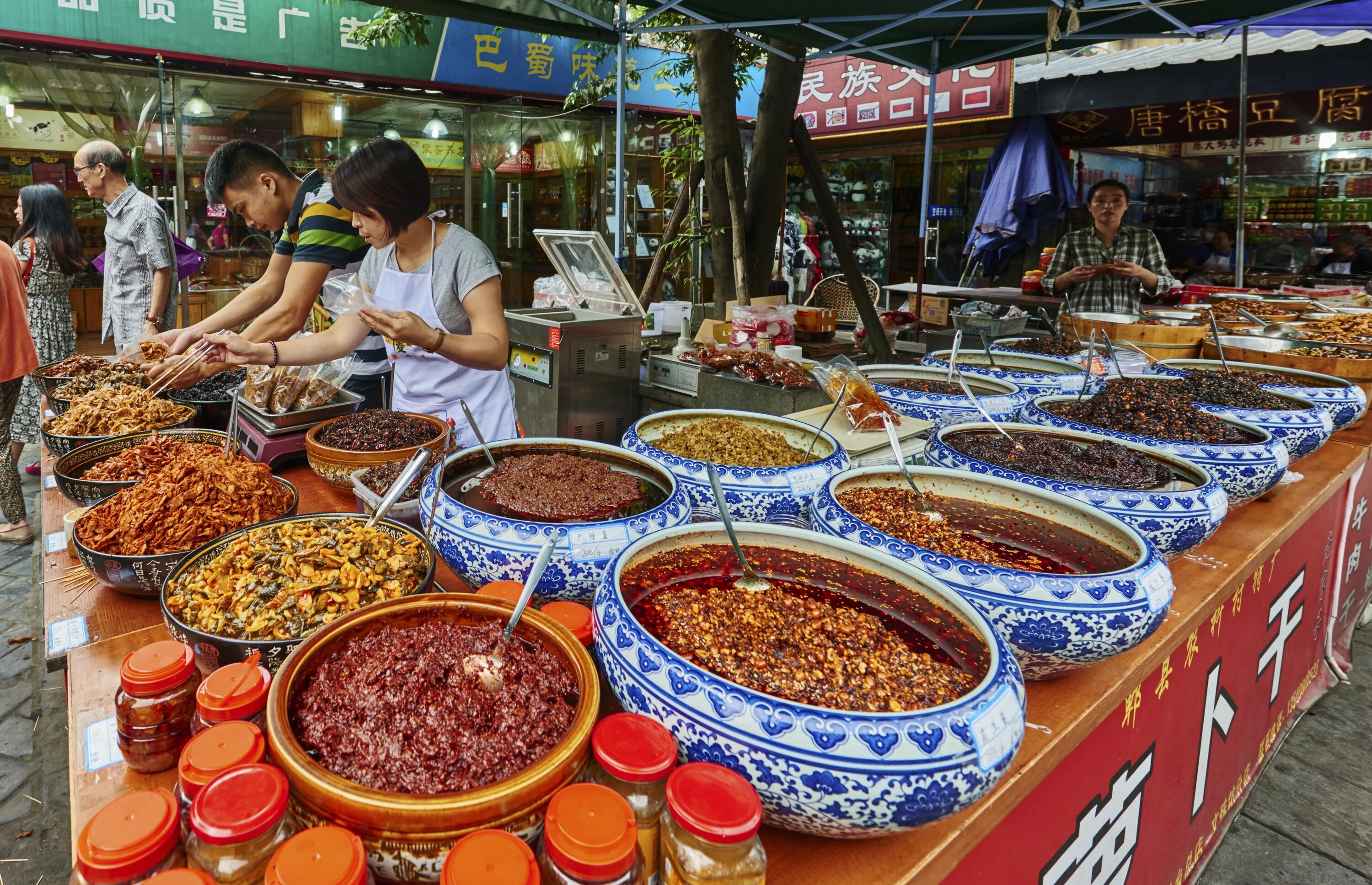 Стрит фуд Тайланд. Еда в Китае. Китайская уличная еда. Уличная еда Азия.