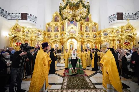 Церковь освящена