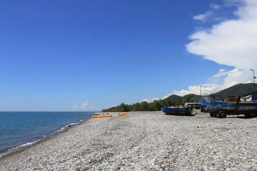 Пляж Головинка Сочи. Поселок Головинка Лазаревский район. Море Головинка Краснодарский край. Головинка Лазаревское.