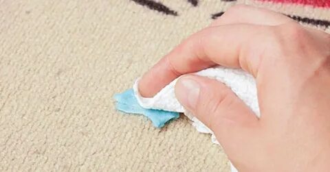 Как выводить запах мочи с ковра
