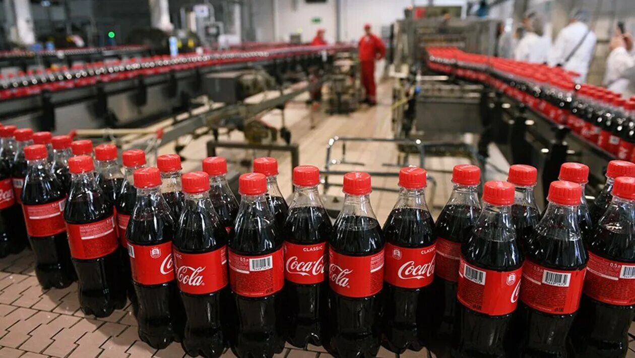 Вакансии завода кока колы. Завод coca cola нижний новгород. Кола российского производства. Завод кока-кола в новопеределкино. Вакансии завода кока колы.