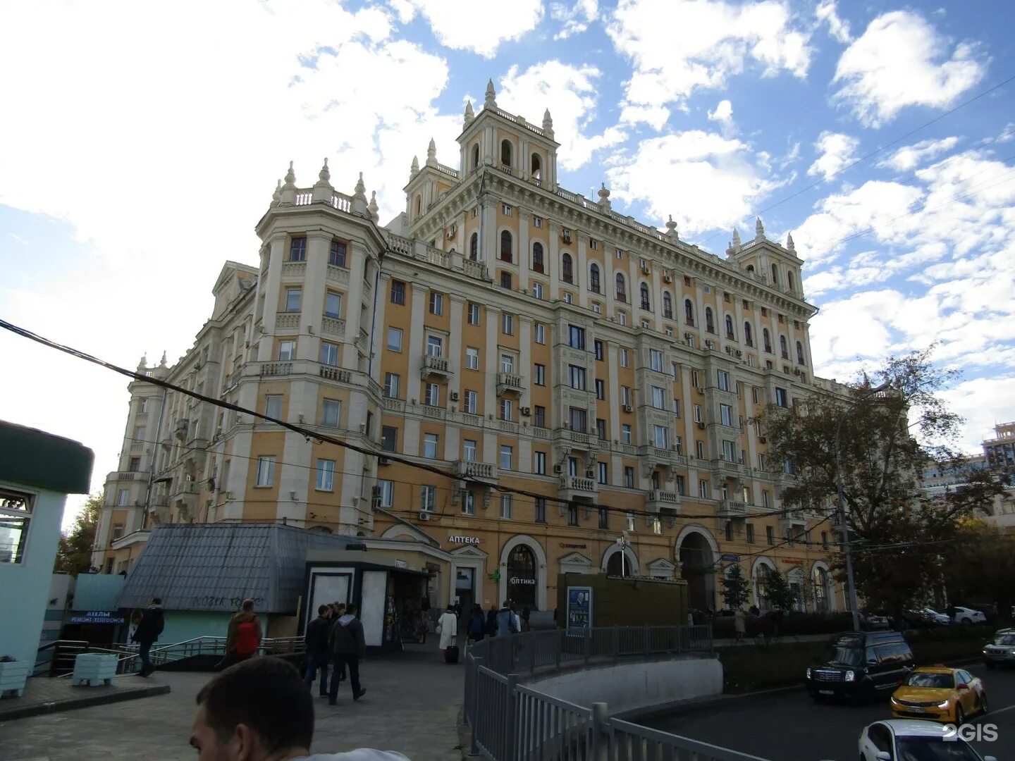 Московский проспект 1 г. Беговой район Москвы. Ленинградский проспект 1 Москва. Ленинградский проспект достопримечательности. Архитектура Ленинградского проспекта.