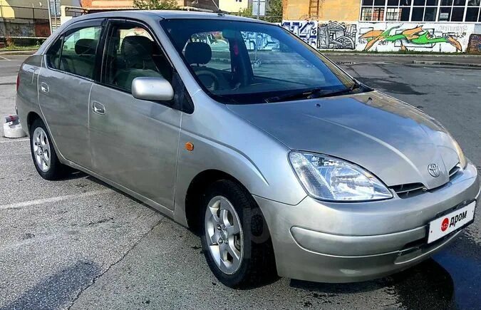 Тойота приус 2000. Тойота приус 2003. Тойота приус 1 поколение. Toyota prius hybrid 2002. Toyota prius nhw10.