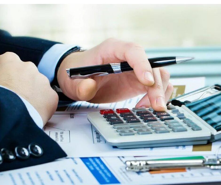 Инвестиции человек. Предпринимательство. Проектировщик в строительстве. Консультационные услуги бизнес. Гранты предпринимателям.