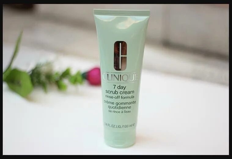 Day scrub. Clinique 7 Day Scrub Cream. Clinique умывалка скраб. Скраб Clinique 7 Day. Clinique Gommage Scrub.