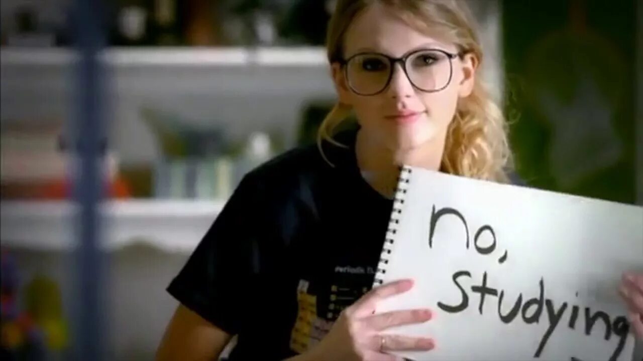 Swift you belong with me. You belong with me тейлор. тейлор свифт you belong with me. тейлор свифт you belong with me обложка fevrales.
