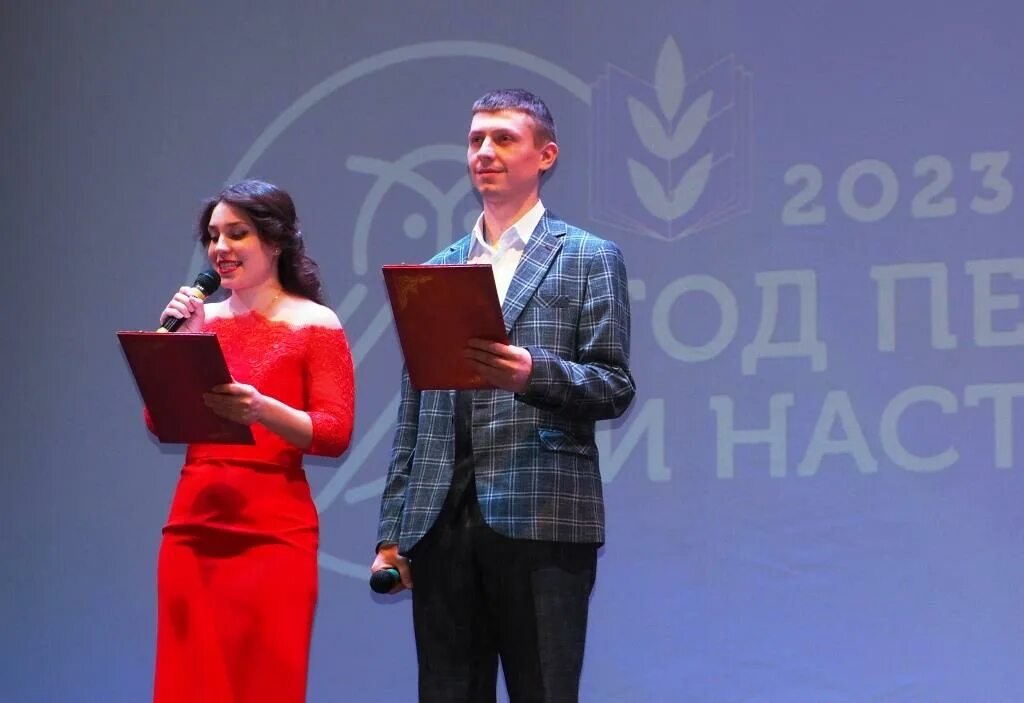 День родных языков в татарстане. Забайкалье наука. Открытие года. Открытие года 2021. Театр юного зрителя «дилижанс».