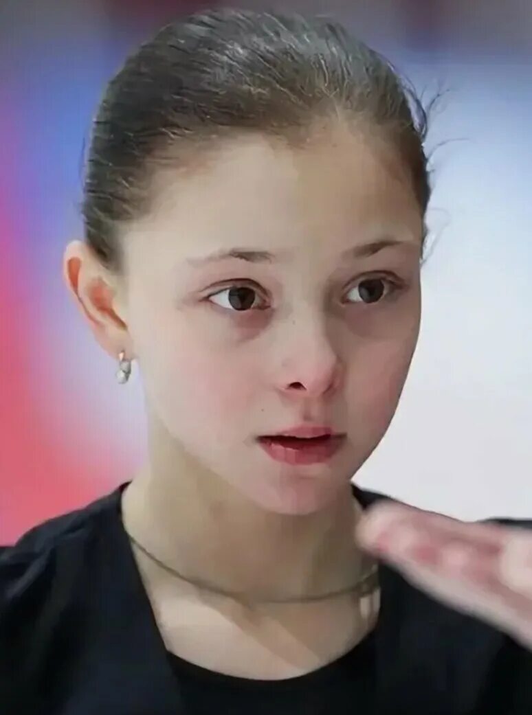 Софью самоделкину. Софью самоделкину. Софью самоделкину. Софью самоделкину. Софа самоделкина фигуристка.