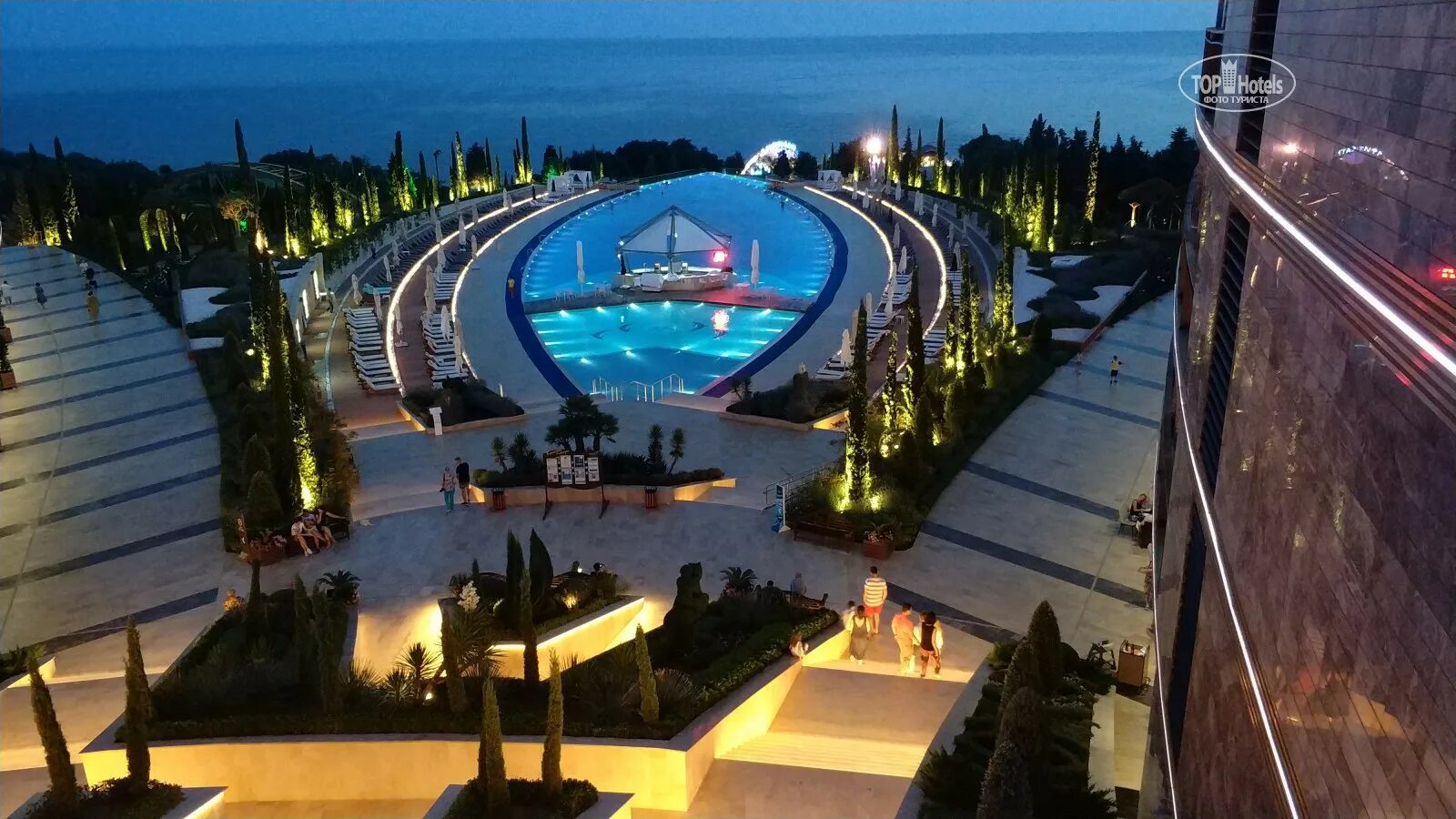 Санаторий мрия ялта. Мрия резорт бассейн. мрия резорт пляж. mriya resort spa пляж.
