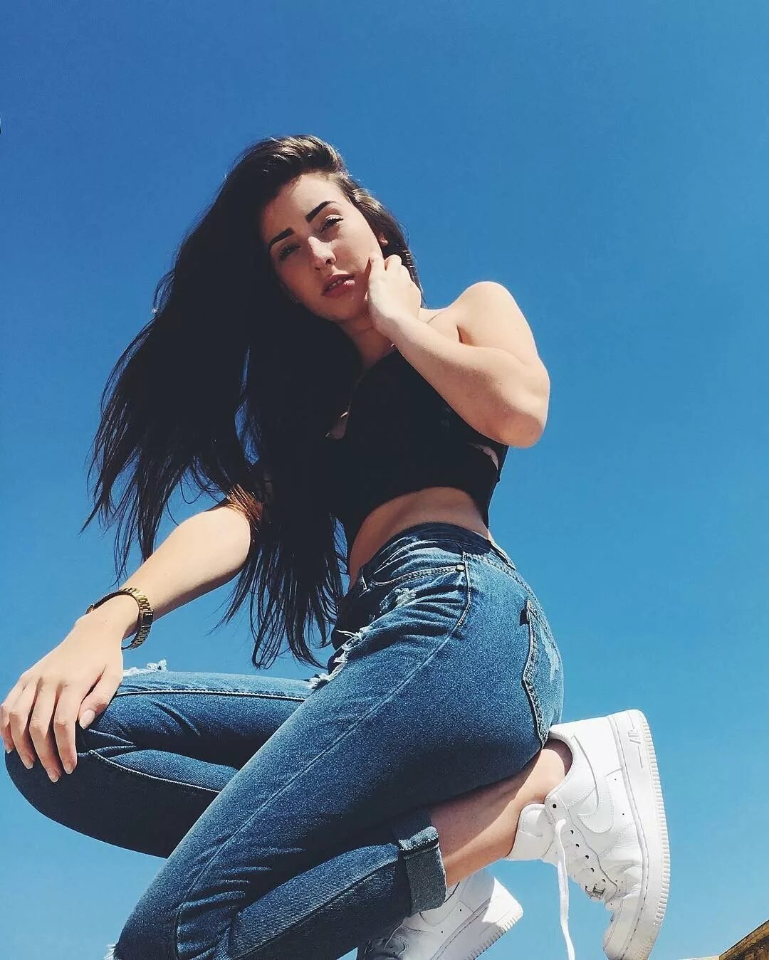 Крутые позы девушек. Крутые позы девушек. Alessandro di cicco клара алонсо. Крутая девчонка. Идеи для фотосессии.