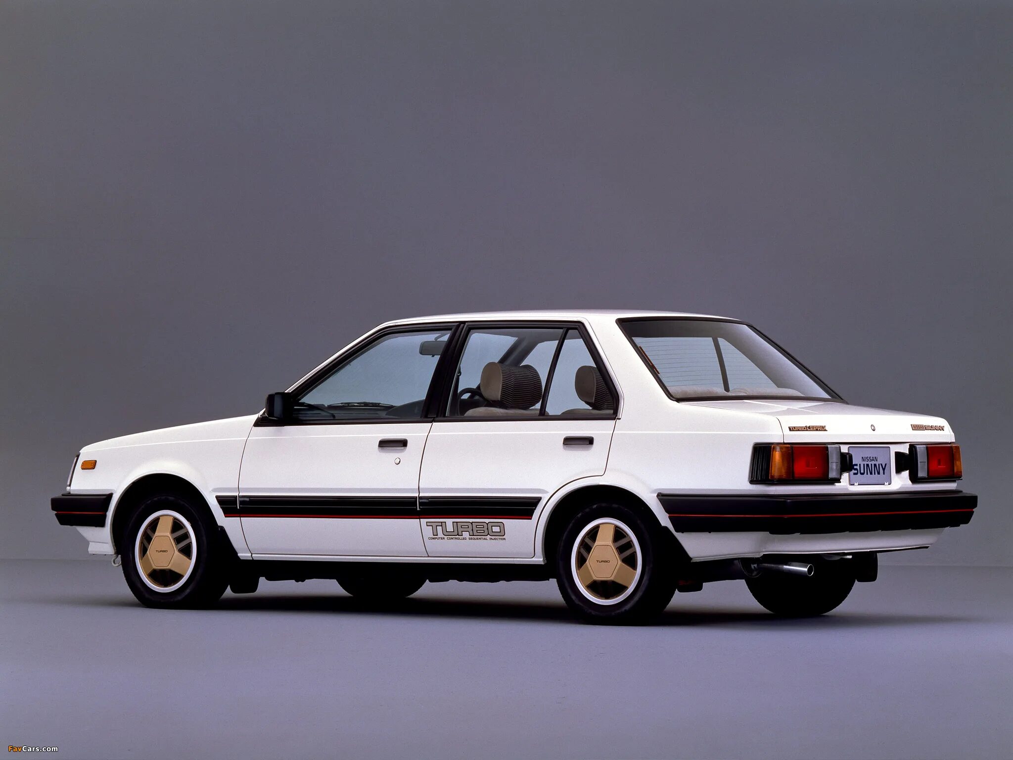 Ниссан санни годы выпуска. Nissan Sunny b11. Nissan Sunny b310. Nissan Sunny b11 Coupe. Nissan Sunny 1982.