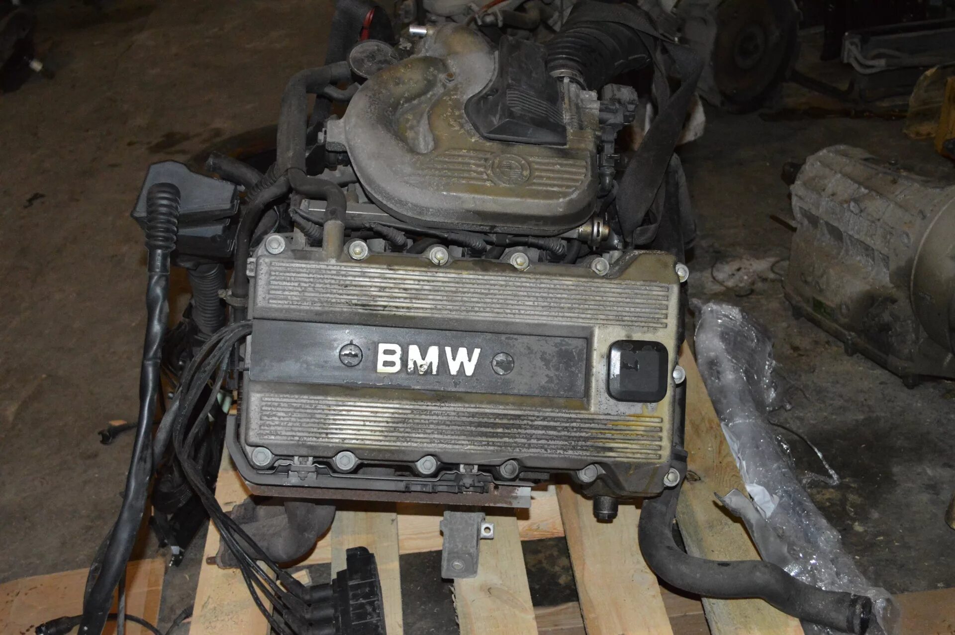 BMW m44b19 двигатель. БМВ е36 2,0 двигатель. БМВ е36 мотор 1.8. M44b19 e36 мотор.