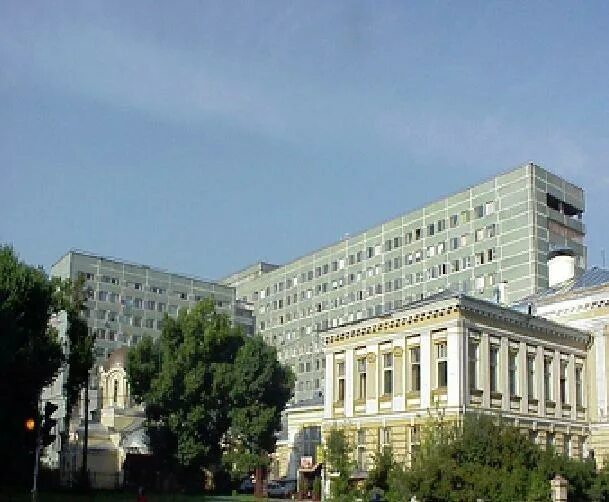 Клиническая больница 1 большая пироговская. Укб 1 первого мгму. укб 1 москва большая пироговская. 1 клиническая больница сеченова. большая пироговская москва сеченовская больница.