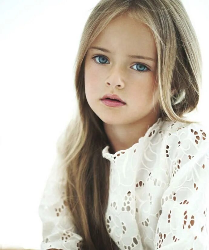 Алина якупова модель. Кристина пименова 2021. Красивых женщин которой 9 лет. Девушки 7 лет. Екатерина грищенко короча.