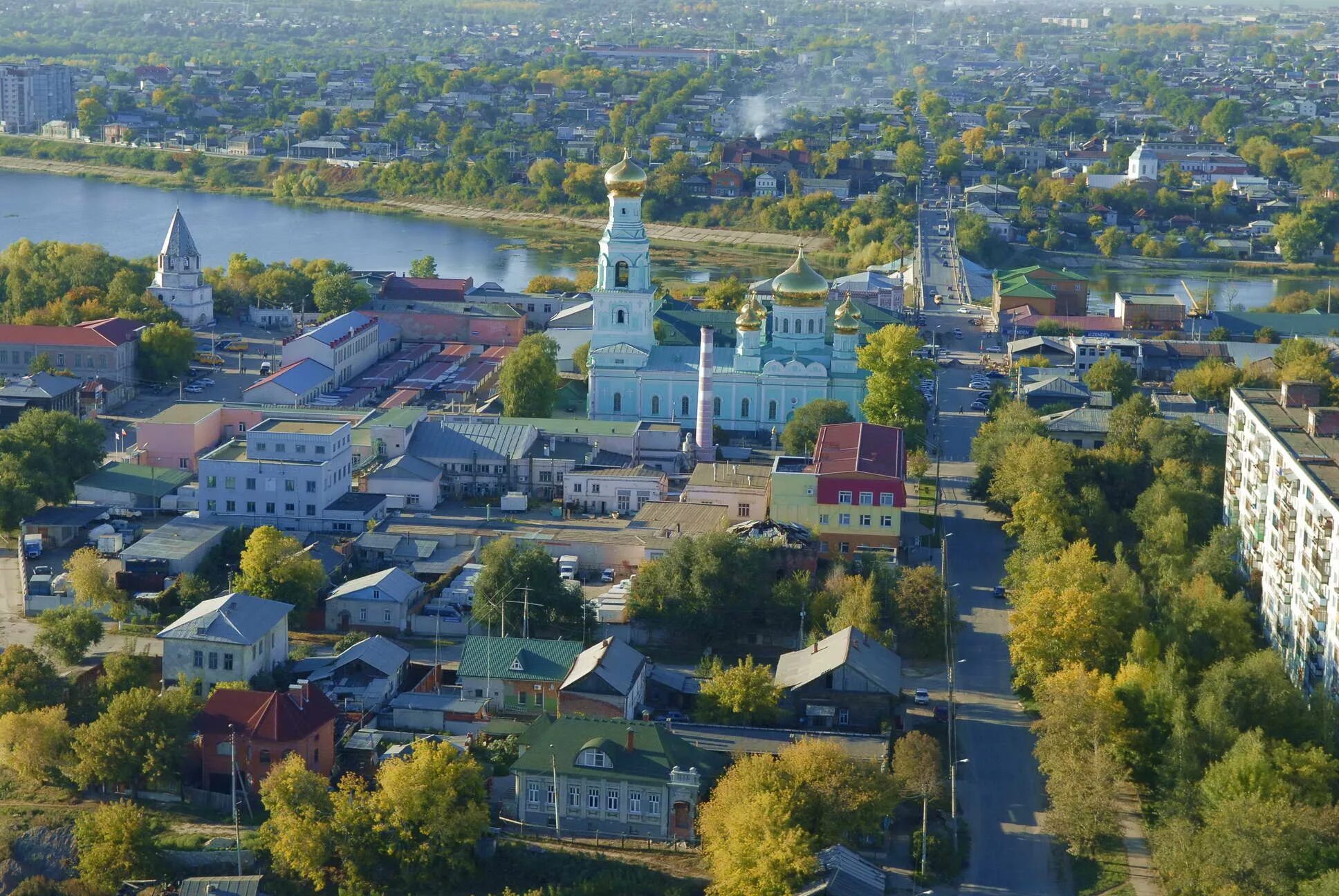 Российский мало. Сызрань Самарская область. Сызрань центр города. Город Сызрань Самарская область фото. Сызрань вид сверху.