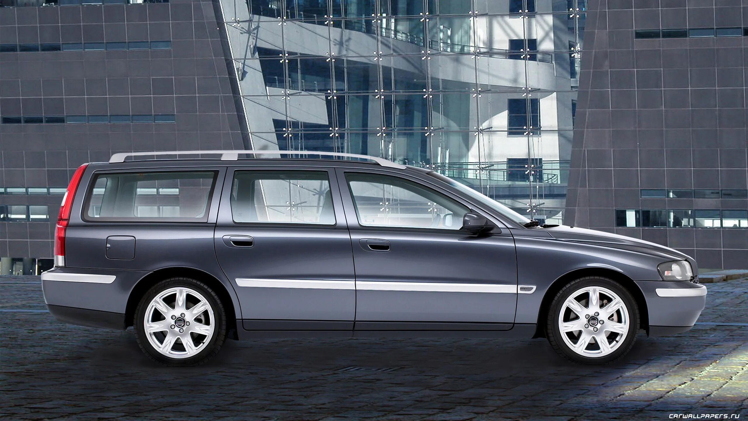 Volvo универсал v70. Volvo v70 отзывы. Volvo v70 2014. вольво v70 универсал новая. Volvo v70 2005.