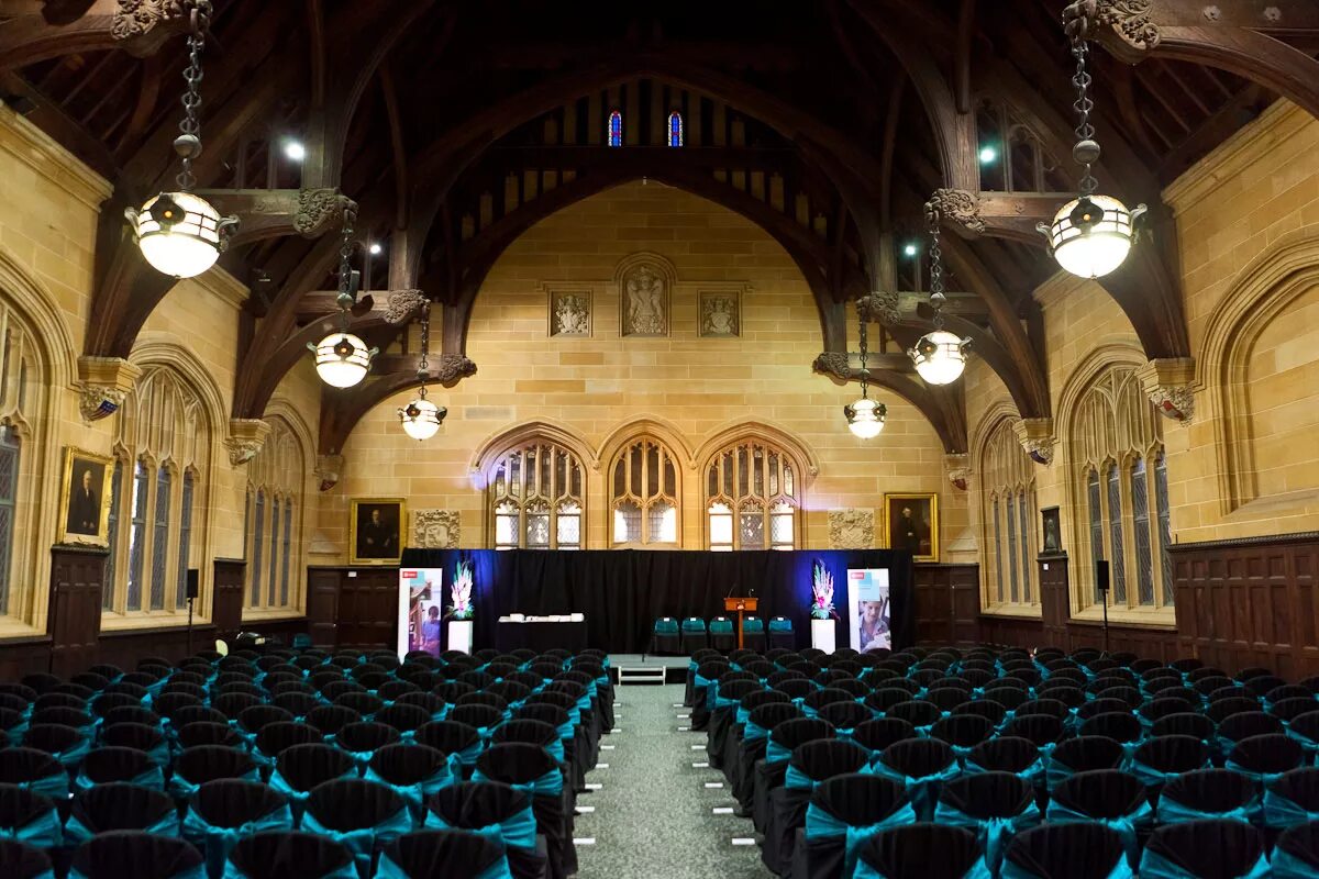 Зал глинка рэдиссон славянская. Write hall. Университет сиднея австралия. Write hall. Книга с нотами.