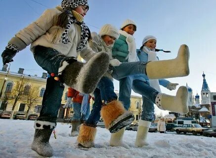 Песня надели валенки