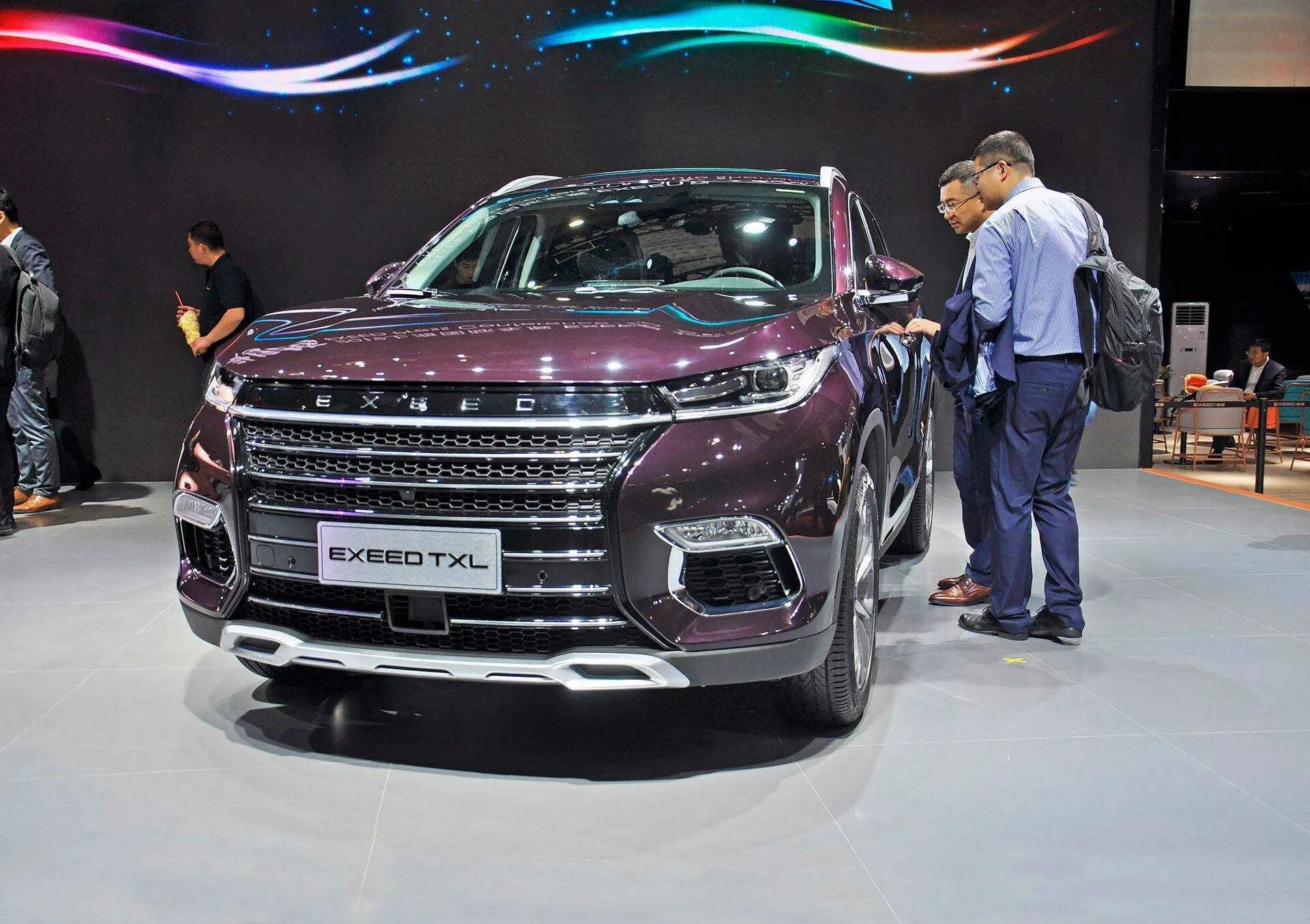 Лучшие 2025 2025. Китайский кроссовер chery exeed txl, 2025. chery exceed txl 2025. новый exeed txl 2025. чери эксид 2025.