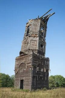 Падающая колокольня