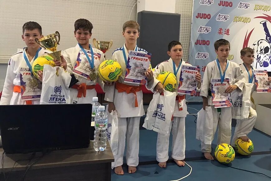 Турниры юноши 2011 г р. 2023 трансляция. Кокорин матвей футбол челябинск осш. Ставрополь арена дзюдо соревнования. Ставрополь арена дзюдо соревнования.