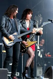 Sarah halestorm