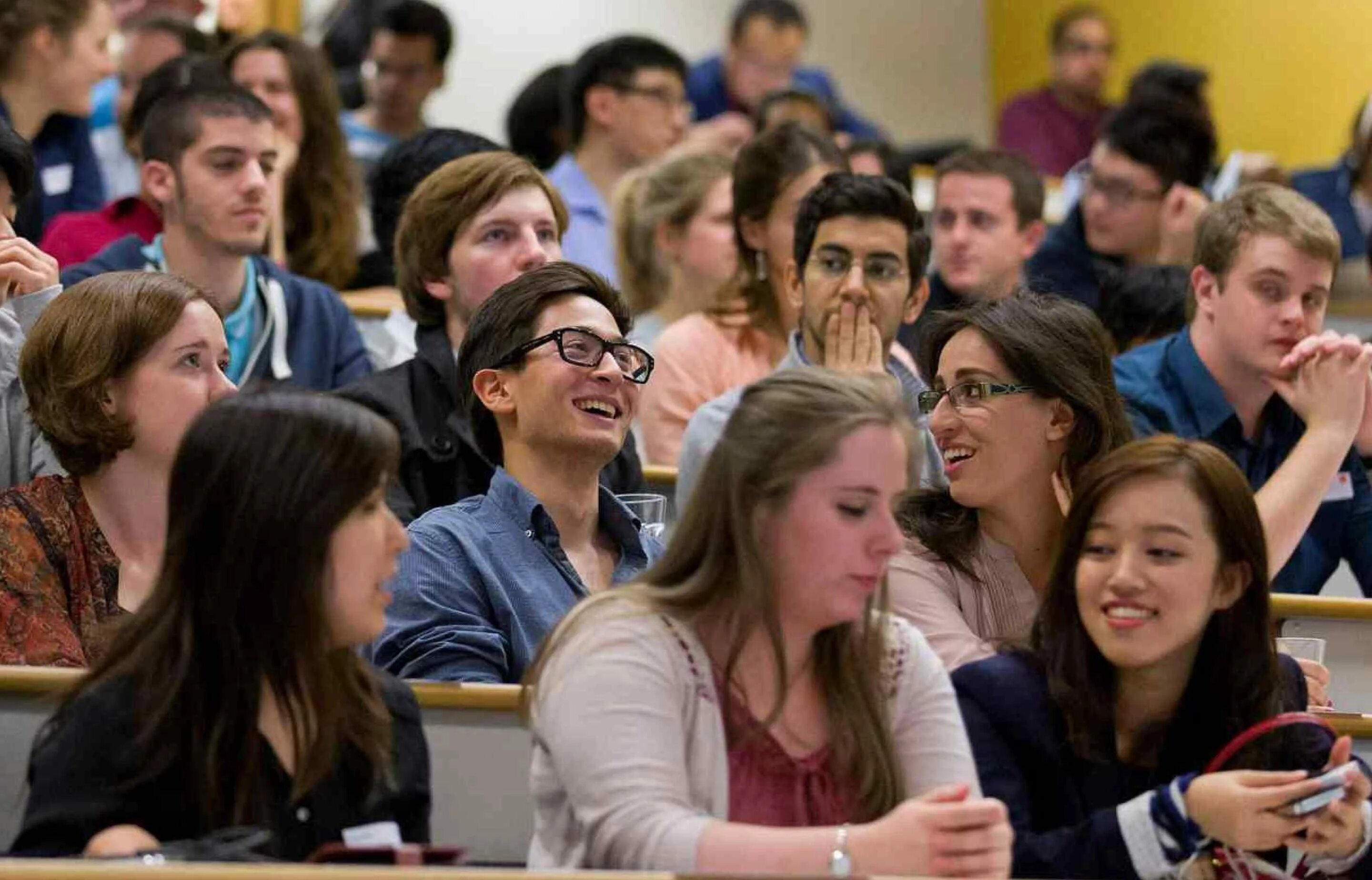 Undergraduate student. Имперский колледж Лондона Imperial College London. Имперский колледж Лондона студенты. Студенческая жизнь в Великобритании. Лондон скул для студентов.