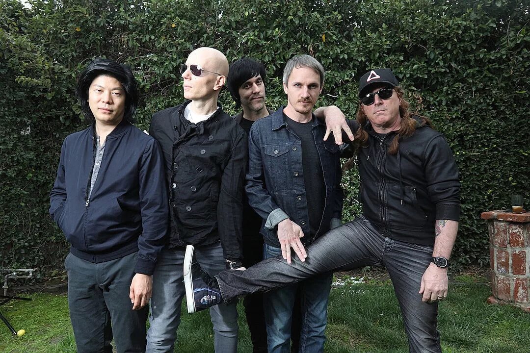 A perfect circle 2000 mer de noms. A perfect circle live. Группа a perfect circle. Tool perfect circle ,. A perfect circle band.