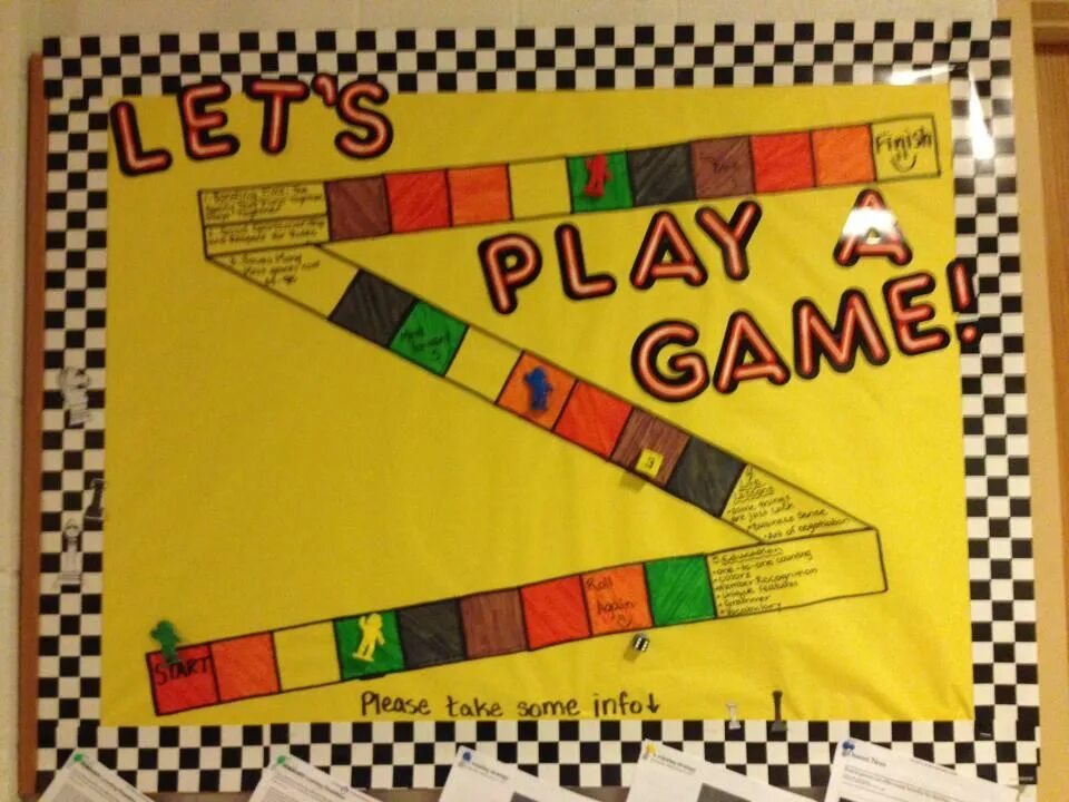 Lets play read. Bulletin board game. lets play a game. family play board game. настольная игра mem s time для взрослых.