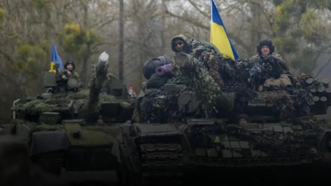 Наступление украины мнение экспертов. Наступление украины мнение экспертов. Наступление украинских войск. Колонна военной техники. Наступление украины мнение экспертов.