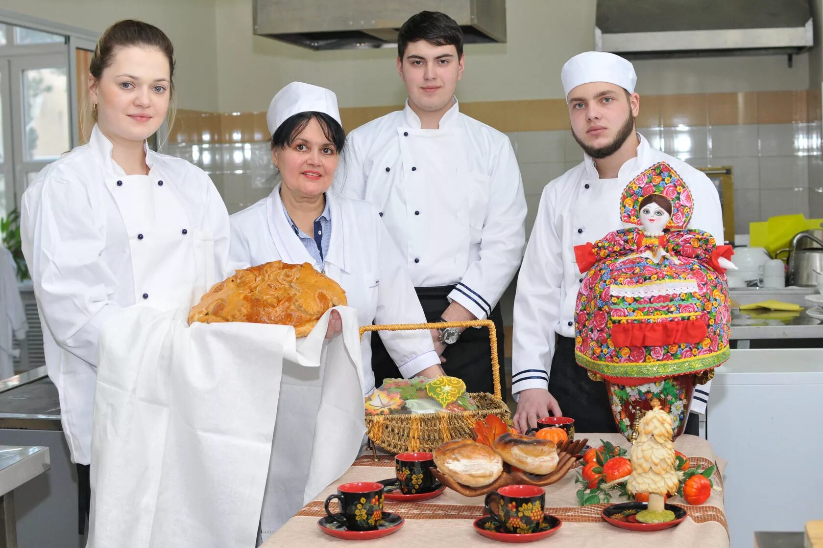 Кулинарные практики. Технолог общественного питания. Технолог поварского и кондитерского дела. Повар технолог общественного питания. Кулинария повар.