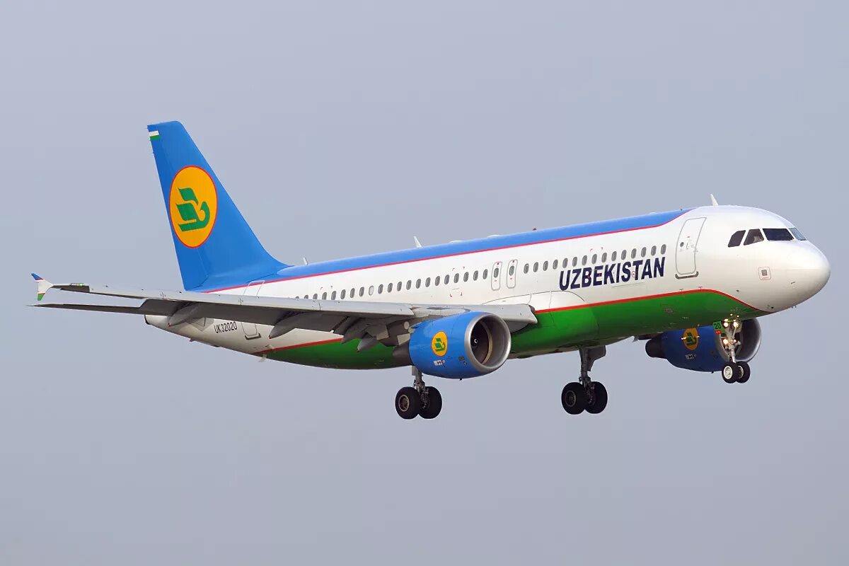 Uzb uz. Airbus a321 Uzbekistan Airways. Airbus a320 Uzbekistan Airways. Airbus a320neo узбекские авиалинии. Узбекистан авиалинии Аэробус 320.