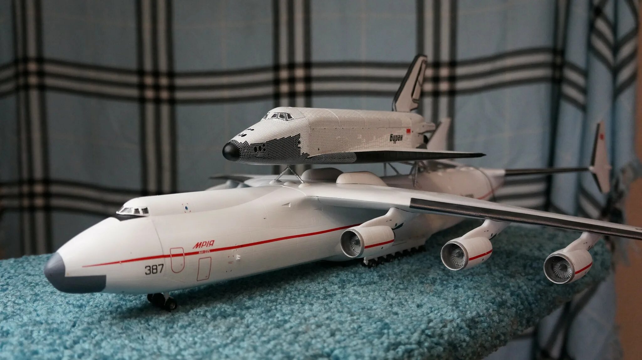 Мрия 225 модель. Мрия ан-225 буран. ан-225 мрия 1/144. модель бурана 1/144. мрия 1/144.