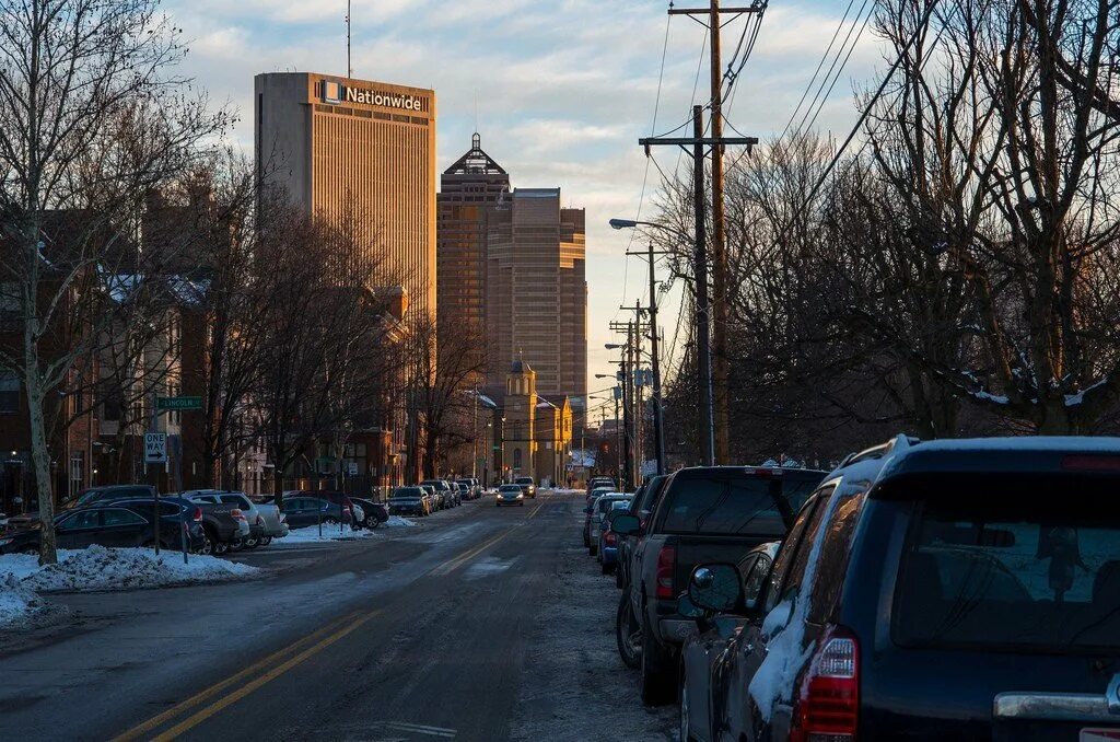Колумбус город огайо улица. Колумбуса, штат огайо. Штат огайо колумбус улицы. Ул. Коламбус стрит 6192.