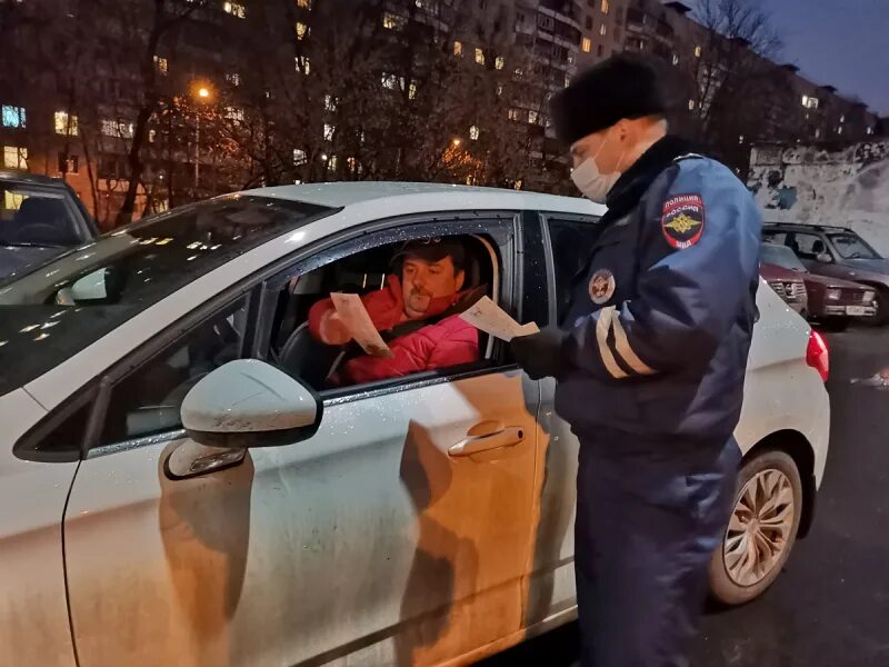 Водители свао. Сотрудники ГИБДД ВАО. Сотрудник ГИБДД по СВАО. Сотрудники ГАИ УВД по СВАО. Сотрудники ГАИ Калининград.