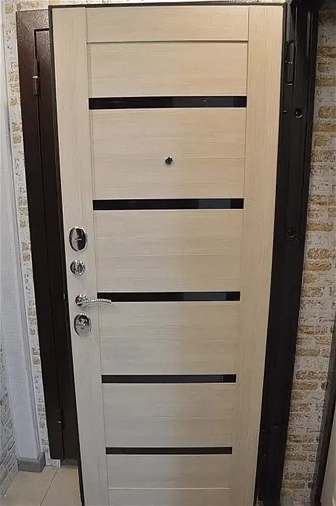 5 гарда муар царга лиственница беж. 5 гарда муар царга лиственница беж. Гарда царга лиственница. Входная дверь 7. Гарда муар царга лиственница мокко.